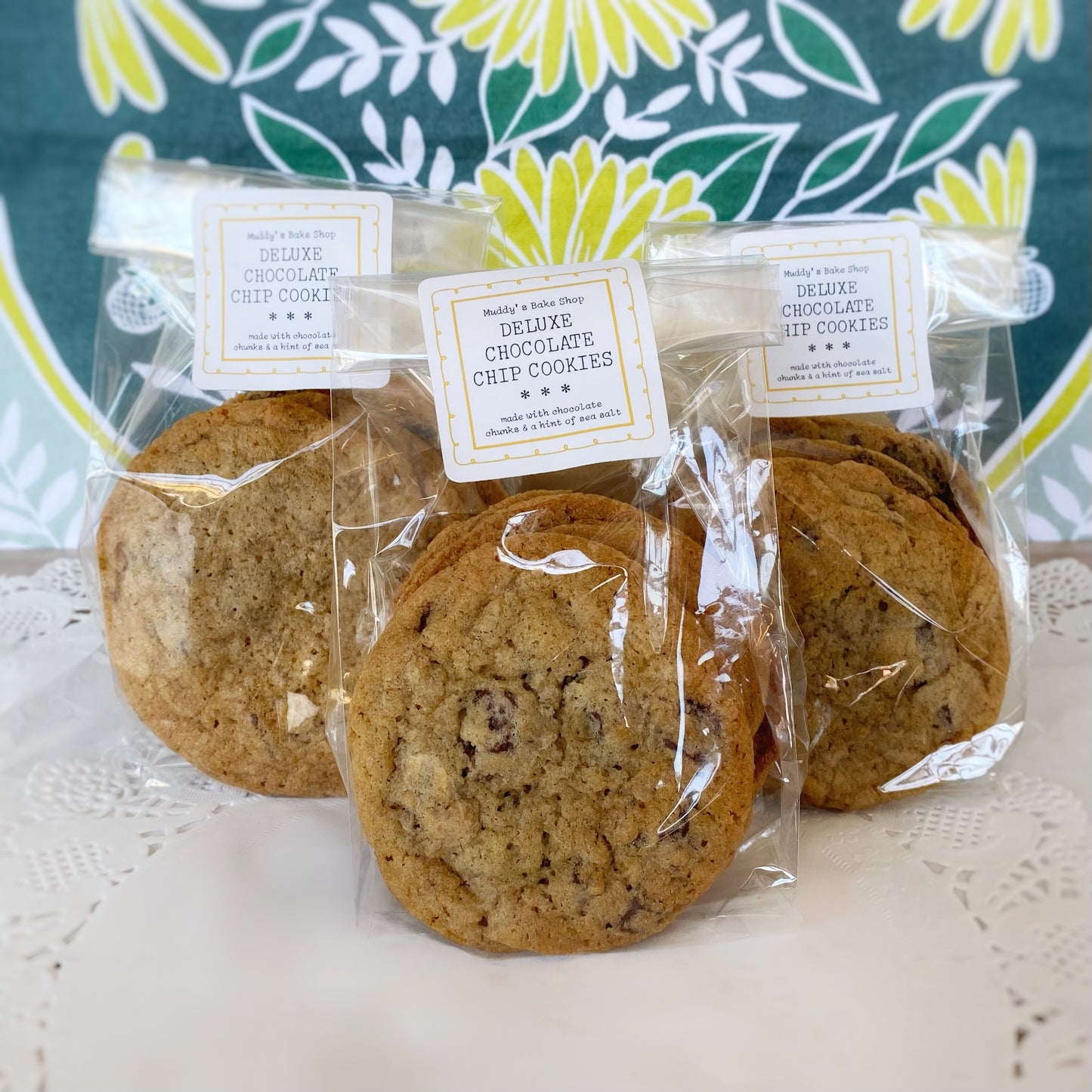 Deluxe Chocolate Chip Cookies